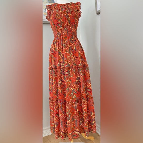 New long dress - Picture 6 of 11